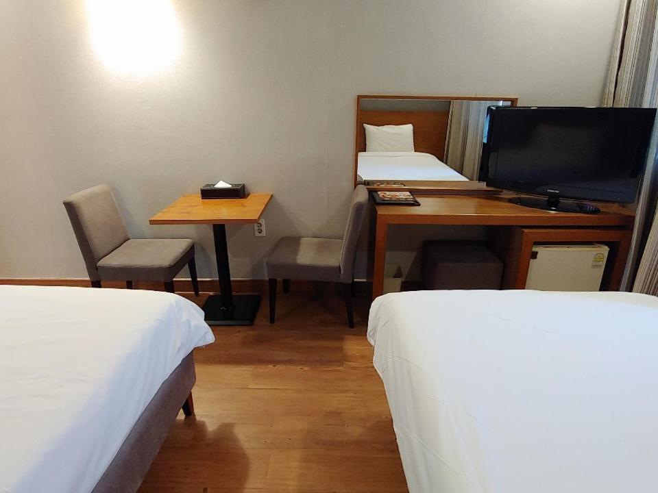 Dawn Beach Hotel Busan Ngoại thất bức ảnh